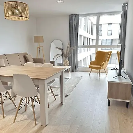 New Port, Free Parking Ybh6a Apartamento